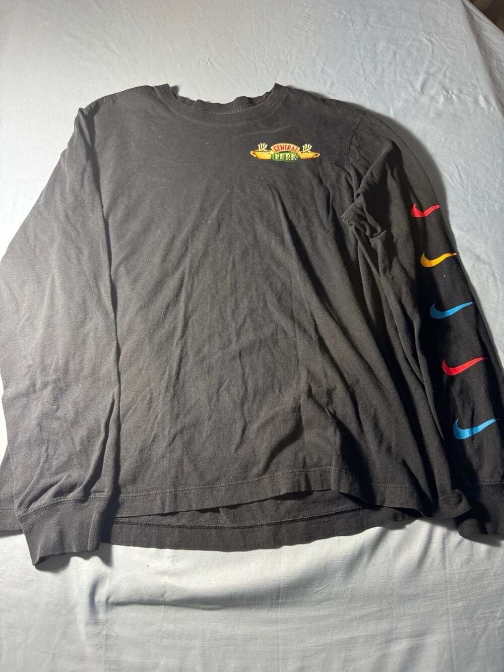 Nike Kyrie Irving x Friends Central Perk Long Sleeve Black T Shirt Size M